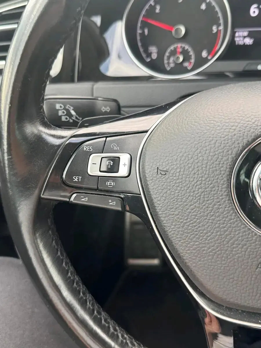 Gebraucht VW Golf VII 150 PS (110 kW) 2019 Grau Limousine