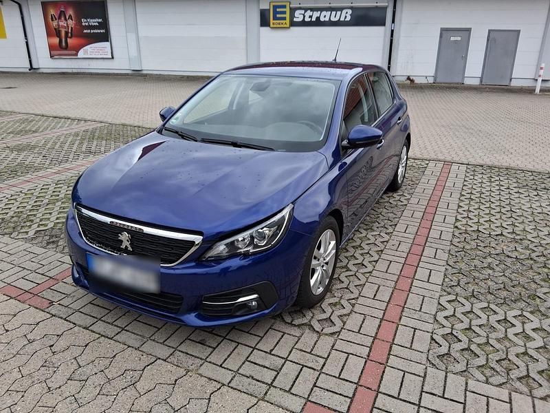 Blau Gebraucht 2019 Peugeot 308 Kleinwagen | 14.300 € - Bild 1/4