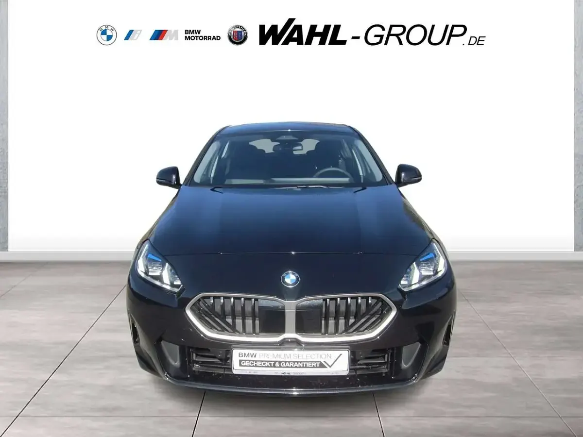 Gebraucht BMW 120 Performance 170 PS (125 kW) 2025 Schwarz Kleinwagen