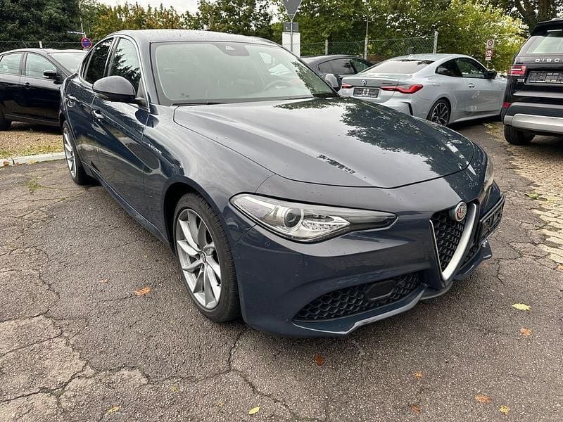 Gebraucht Alfa Romeo Giulia Veloce 209 PS (153 kW) 2018 Grau Limousine