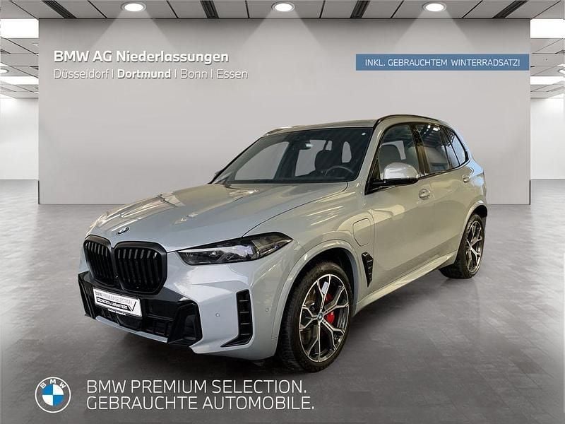 Grau Gebraucht 2024 BMW X5 M Sport SUV | 87.399 € (Guter Preis) - Bild 1/4