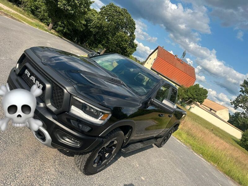 Gebraucht Dodge Ram 401 PS (294 kW) 2020 Schwarz Pickup