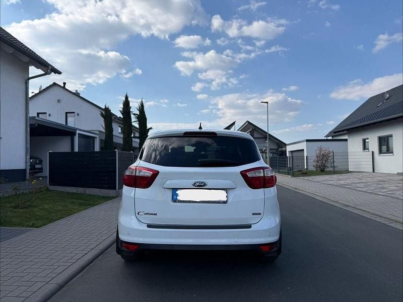 Gebraucht Ford C-MAX 101 PS (74 kW) 2015 Weiß Van / Kleinbus