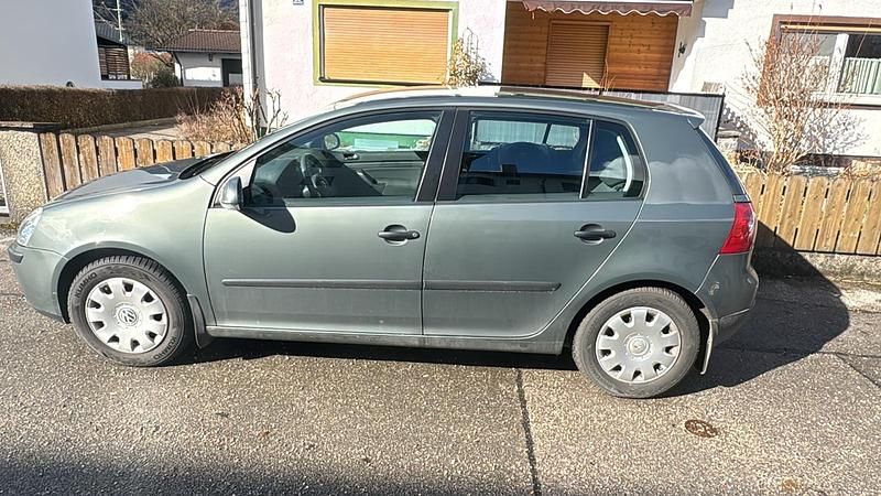 Gebraucht VW Golf V 116 PS (85 kW) 2004 Grau Kleinwagen