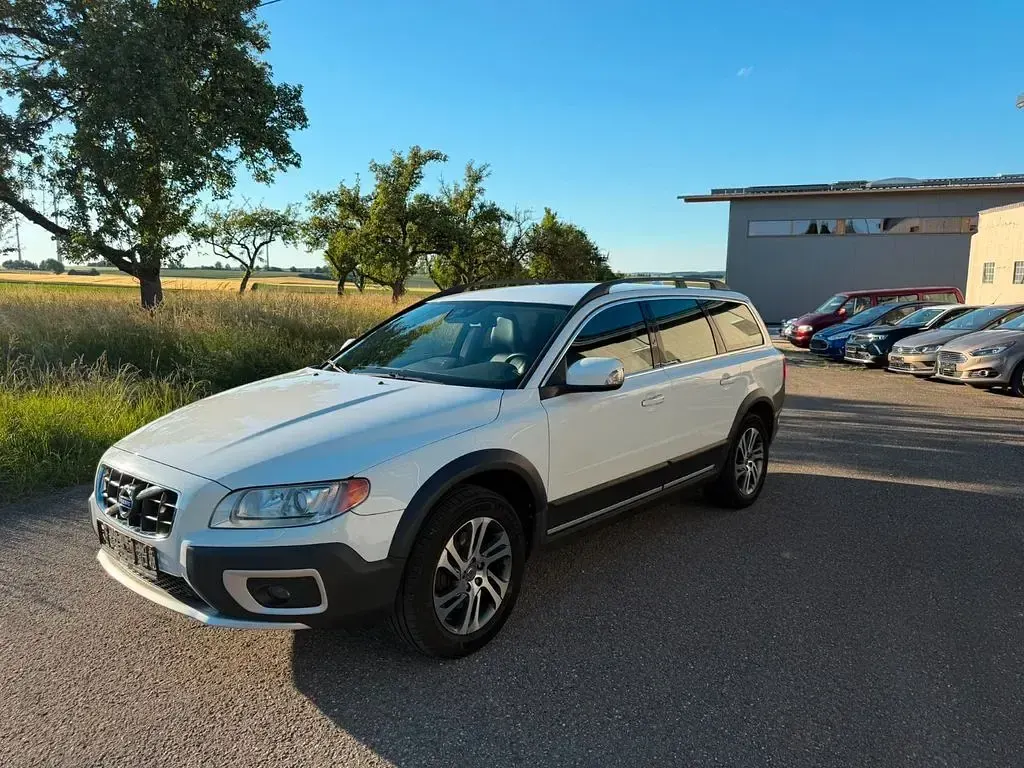 Gebraucht Volvo XC70 Momentum 215 PS (158 kW) 2012 Kombi