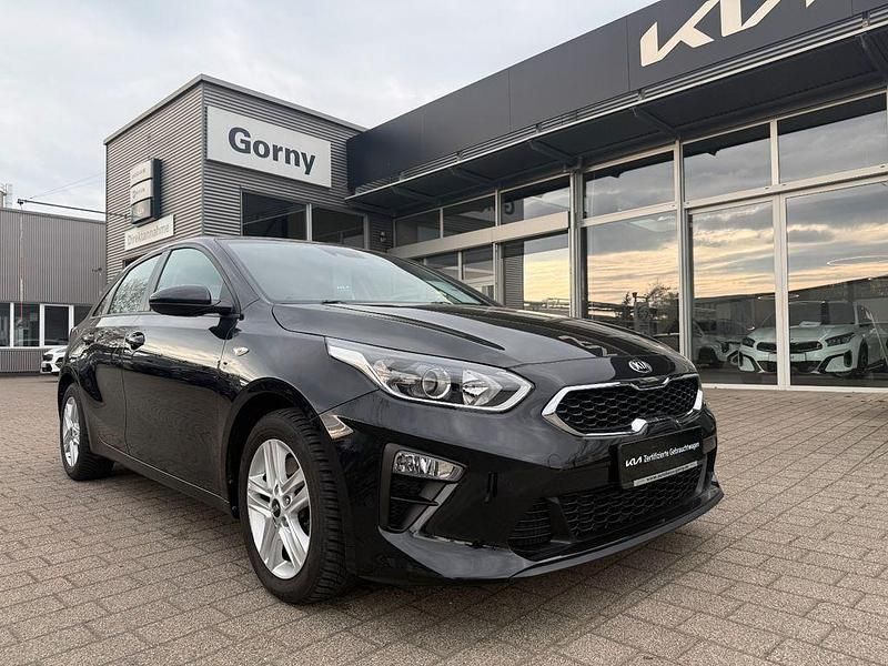 Gebraucht Kia Ceed 101 PS (74 kW) 2020 Schwarz Kleinwagen