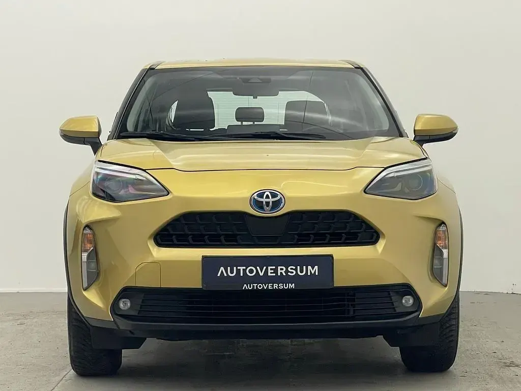 Gebraucht Toyota Yaris Cross 116 PS (85 kW) 2023 Gold SUV