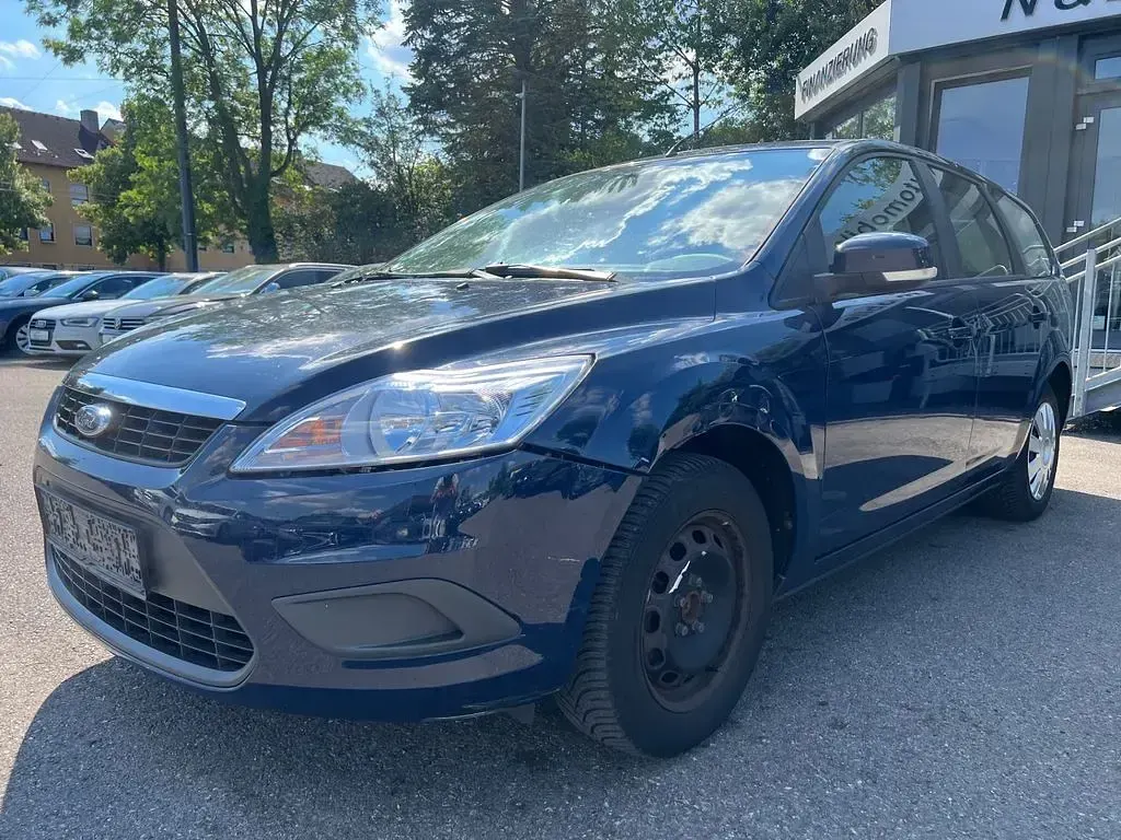 Gebraucht Ford Focus Style 116 PS (85 kW) 2009 Blau Limousine
