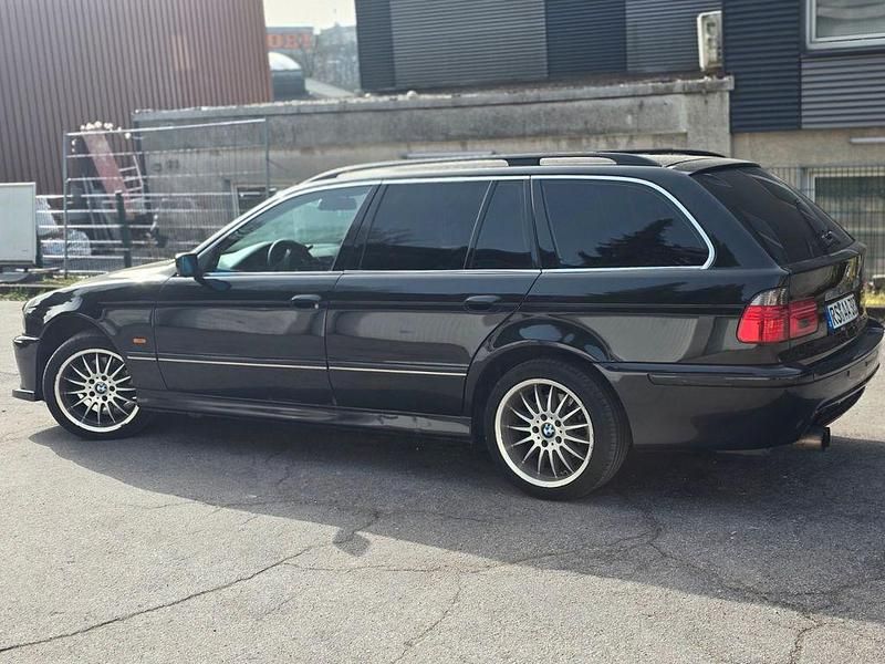 Gebraucht BMW 520 Exclusive 170 PS (125 kW) 2003 Schwarz Kombi