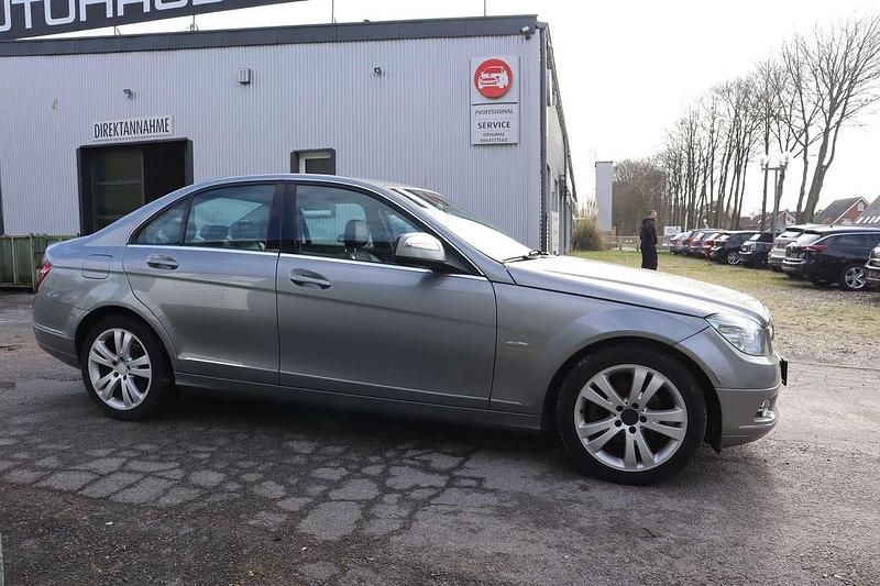 Gebraucht Mercedes C200 136 PS (100 kW) 2008 Palladiumsilber  metalliclack Limousine