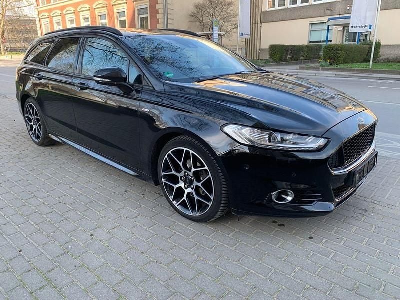 Gebraucht Ford Mondeo ST-Line 179 PS (131 kW) 2018 Schwarz Limousine