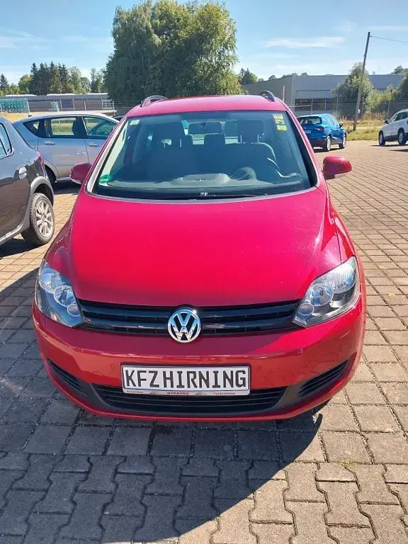 Gebraucht VW Golf Plus Cross Trendline 80 PS (58 kW) 2011 Rot Van / Kleinbus