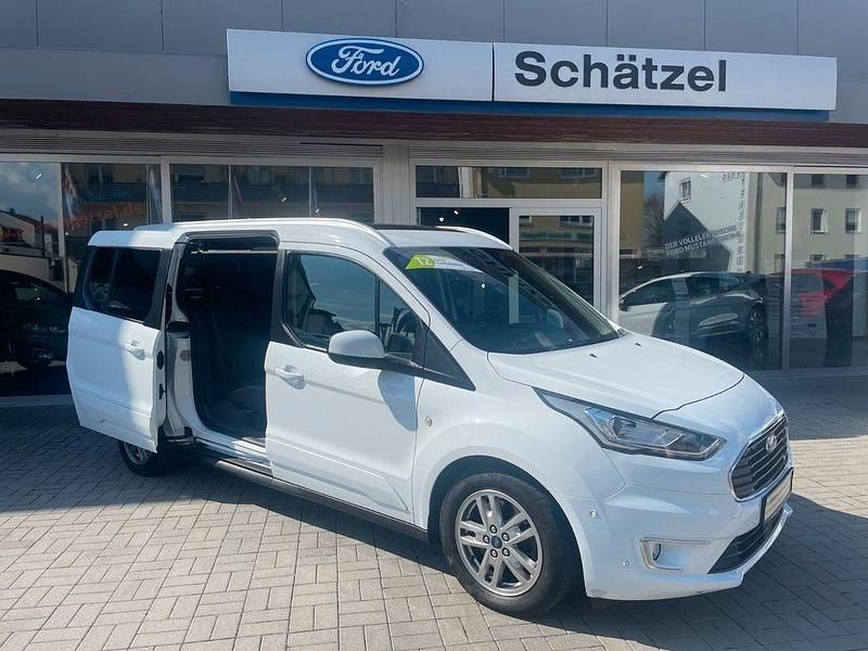 Weiß Gebraucht 2019 Ford Grand Tourneo Connect Titanium Van / Kleinbus | 25.900 € (Teuer) - Bild 1/4