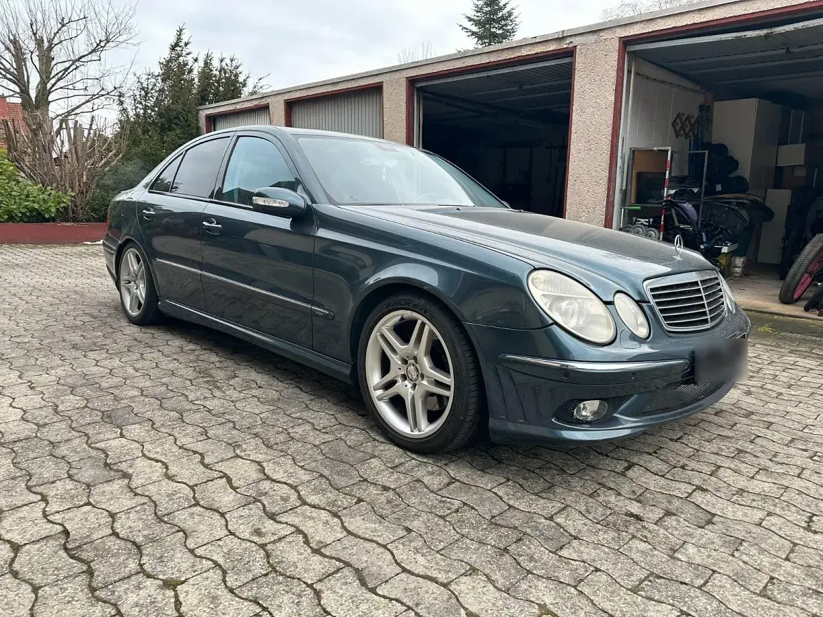 Brugt Mercedes E500 306 HK (225 kW) 2002 Sort Sedan