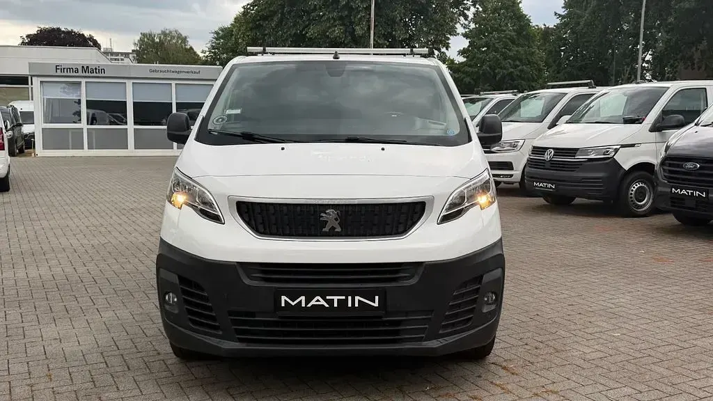Gebraucht Peugeot Expert Premium 122 PS (89 kW) 2020 Blanc banquise Van