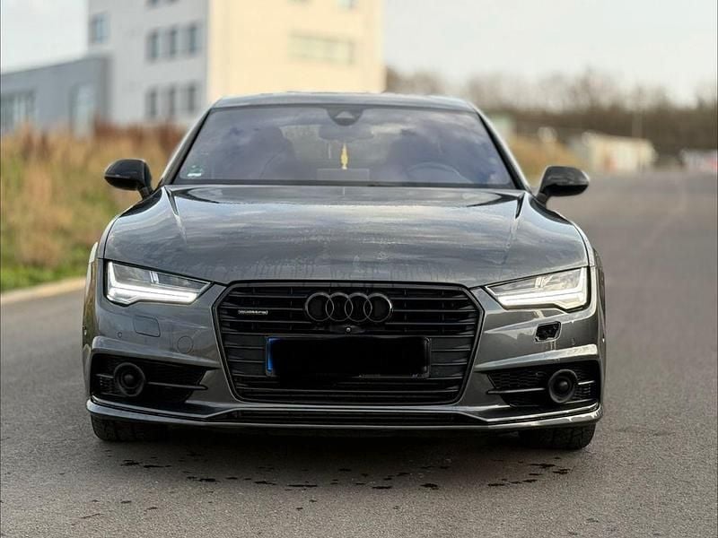 Gebraucht Audi A7 Ambiente 326 PS (239 kW) 2017 Andere farben Kleinwagen