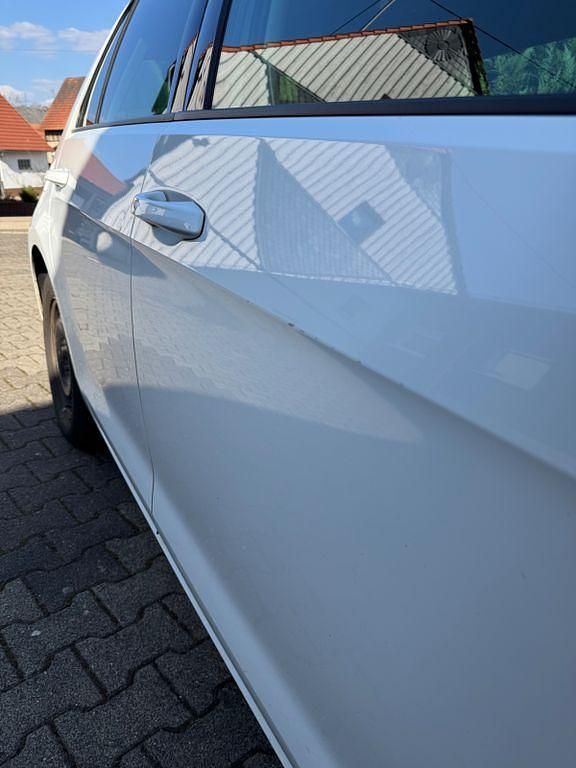 Gebraucht VW Golf VII Cup 125 PS (91 kW) 2014 Weiß Limousine