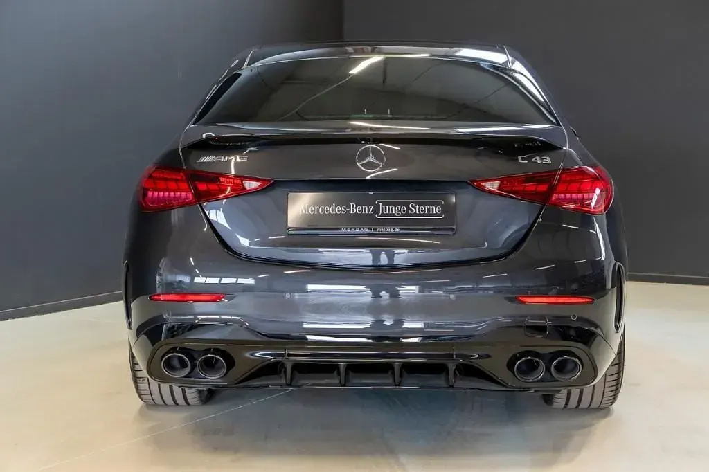 Gebraucht Mercedes C43 AMG AMG 408 PS (300 kW) 2024 Grau Limousine