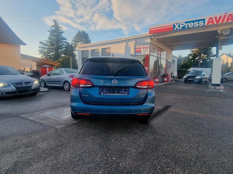 Gebraucht Opel Astra 136 PS (100 kW) 2016 Blau Kombi
