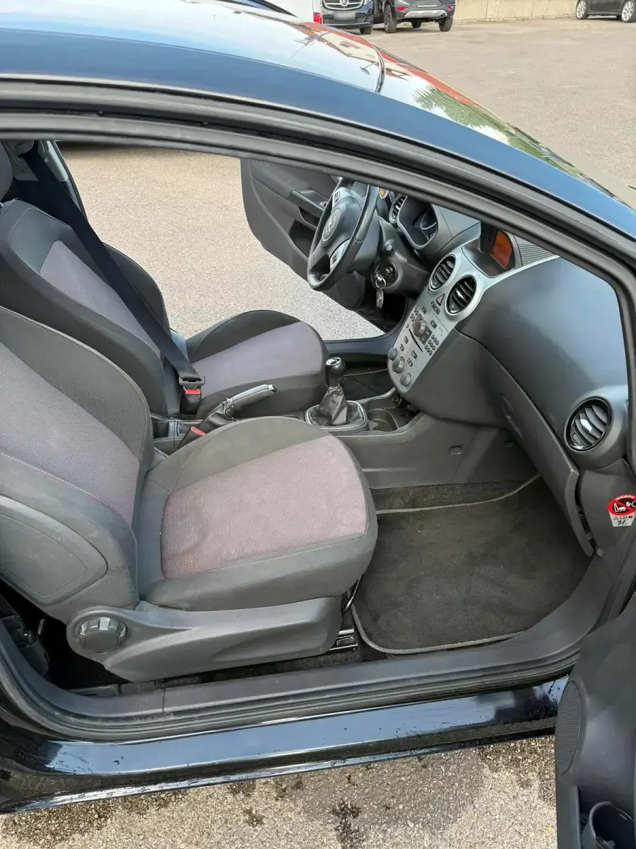 Gebraucht Opel Corsa 80 PS (58 kW) 2007 Schwarz Kleinwagen