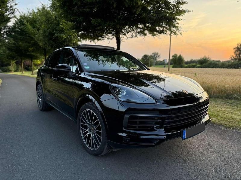 Schwarz Gebraucht 2020 Porsche Cayenne SUV | 54.000 € (Superpreis) - Bild 1/4