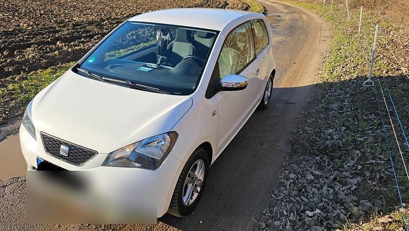 Gebraucht Seat Mii Chic 60 PS (44 kW) 2016 Weiß Kleinwagen