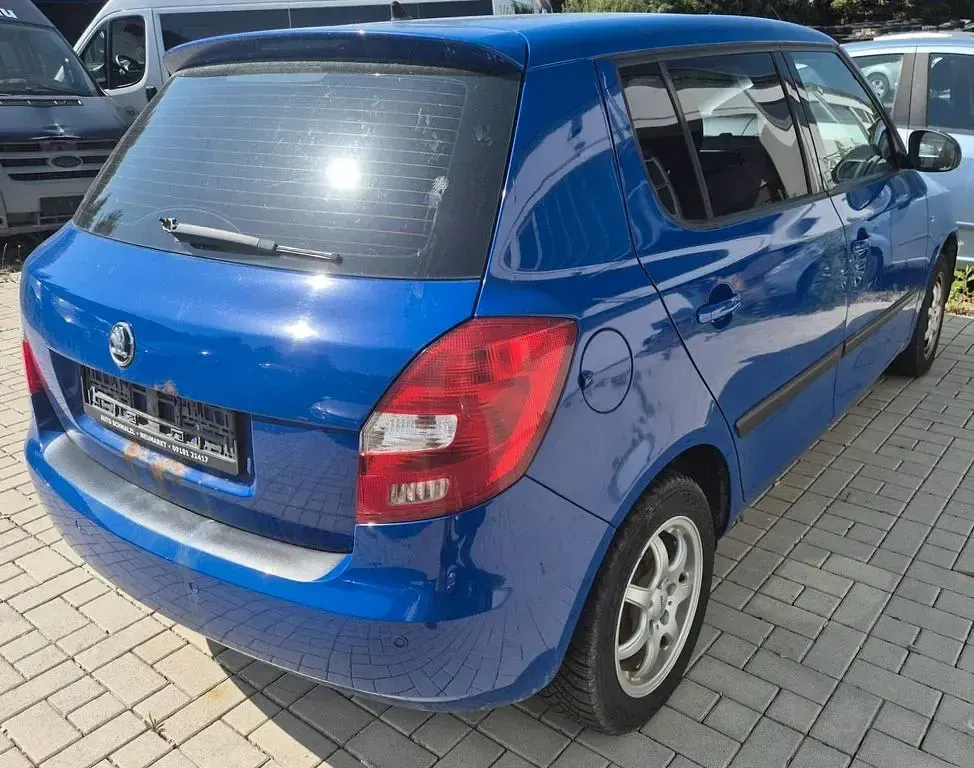 Gebraucht Skoda Fabia Ambiente 69 PS (50 kW) 2008 Blau Limousine