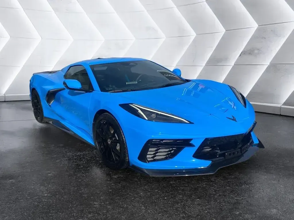 Nowe Corvette C8 481 KM (353 kW) 2025 Niebieski Kabriolet