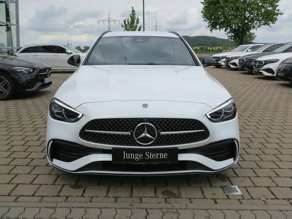 Gebraucht Mercedes C180 Advanced 170 PS (125 kW) 2025 Weiß Limousine