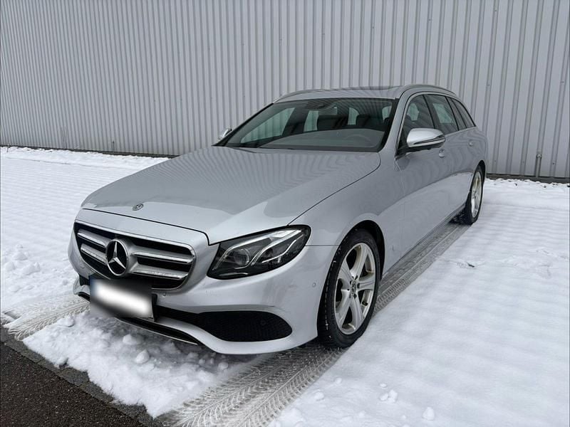 Gebraucht Mercedes E350 Avantgarde 258 PS (189 kW) 2017 Silber Kombi