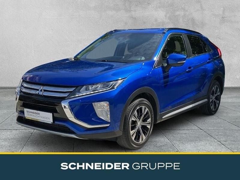 Blau Gebraucht 2020 Mitsubishi Eclipse Cross Diamant Edition SUV | 17.490 € (Fairer Preis) - Bild 1/4