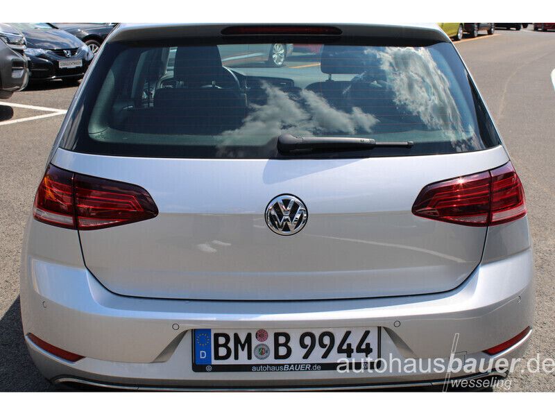 Gebraucht VW Golf VII Comfortline 116 PS (85 kW) 2019 Silber Kleinwagen