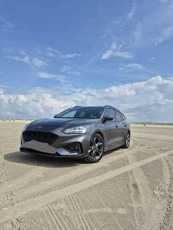 Gebraucht Ford Focus ST-Line 125 PS (91 kW) 2021 Grau Kombi