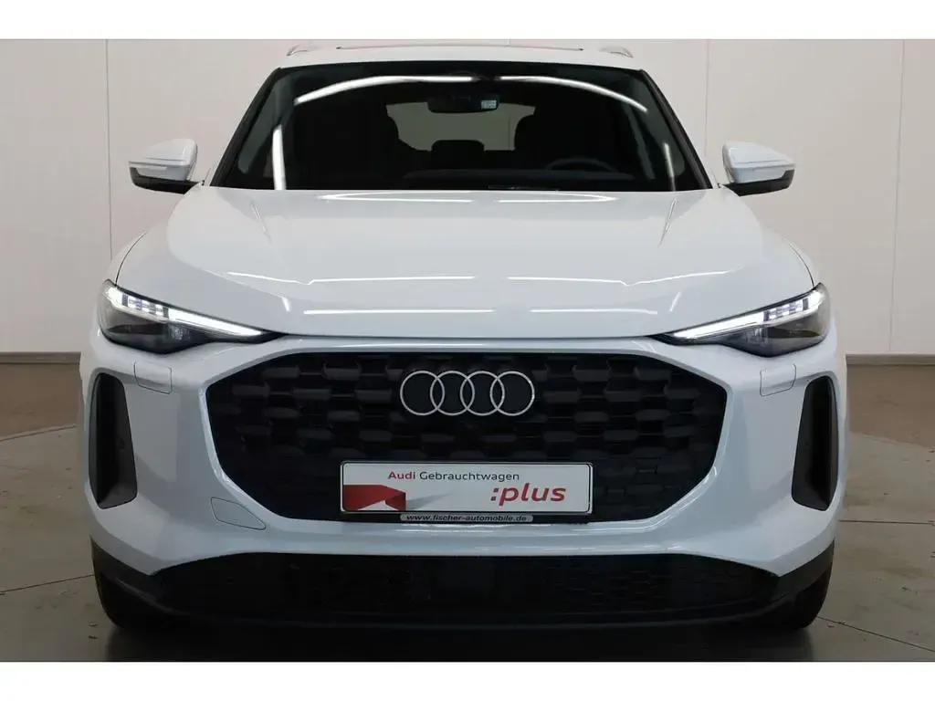 Gebraucht Audi Q5 Sport 204 PS (150 kW) 2025 Gletscherweiß metallic SUV