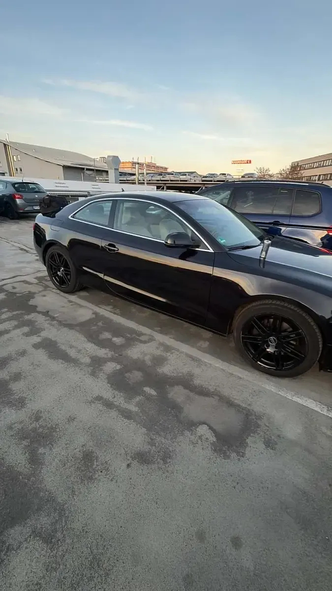 Gebraucht Audi A5 232 PS (170 kW) 2010 Schwarz Coupé