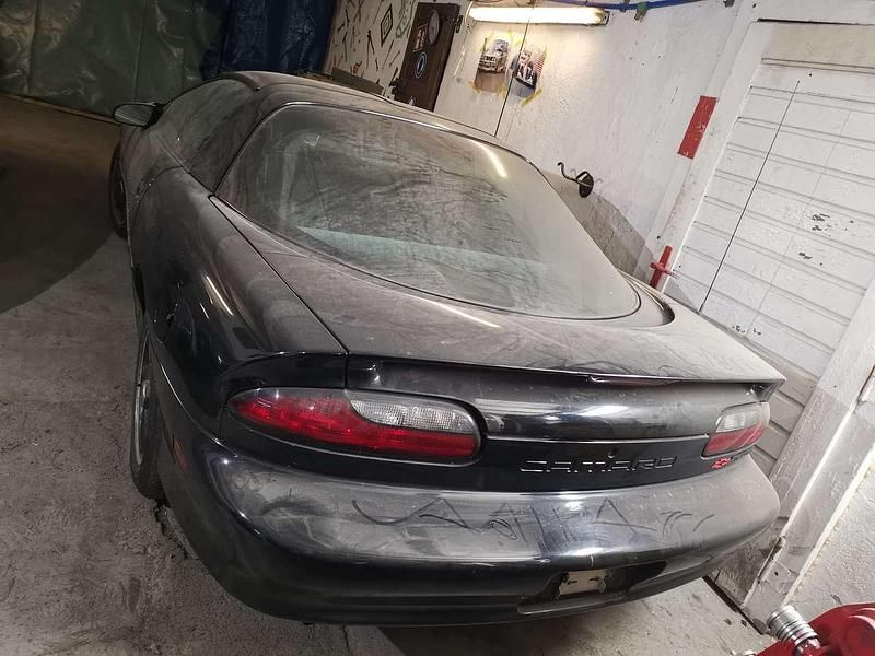 Gebraucht Chevrolet Camaro 269 PS (197 kW) 1996 Schwarz Coupé