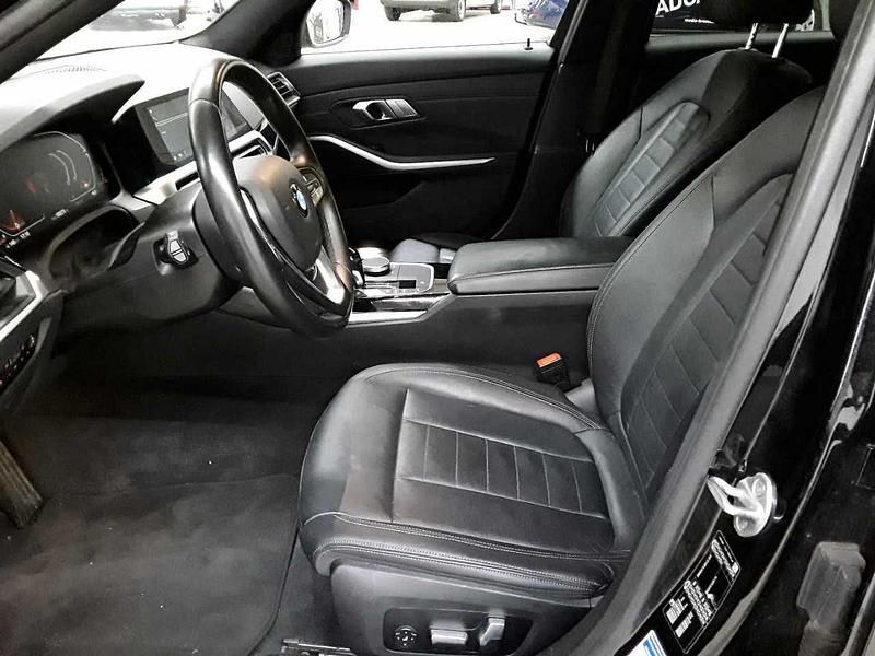 Gebraucht BMW 320 Advantage 184 PS (135 kW) 2020 Schwarz uni Kombi