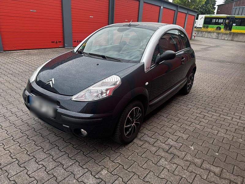 Schwarz Gebraucht 2004 Citroën C3 Pluriel Cabrio | 950 € (Guter Preis) - Bild 1/4