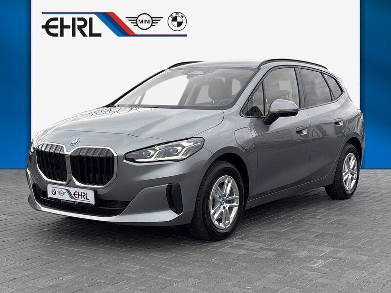 Grau Gebraucht 2025 BMW 225 Performance Van / Kleinbus | 43.940 € - Bild 1/4