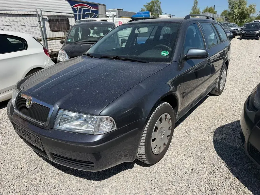 Usata Skoda Octavia Tour 102 CV (75 kW) 2009 Grigio Station wagon