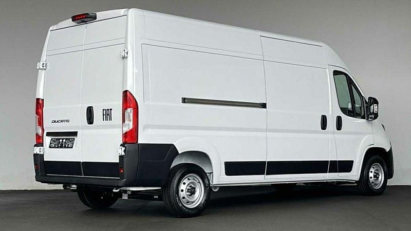 Gebraucht Fiat Ducato 140 PS (102 kW) 2024 Weiß Van