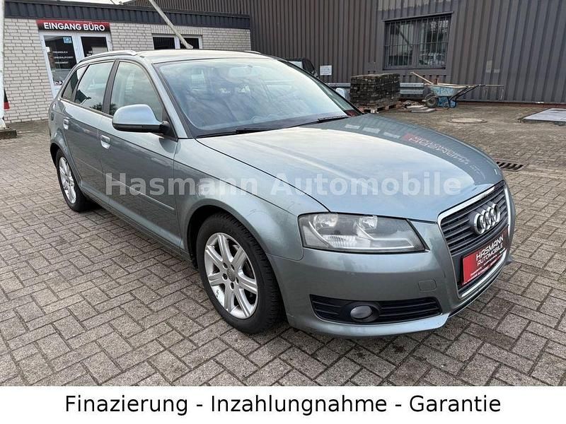 Gebraucht Audi A3 Ambition 105 PS (77 kW) 2011 Grau Limousine