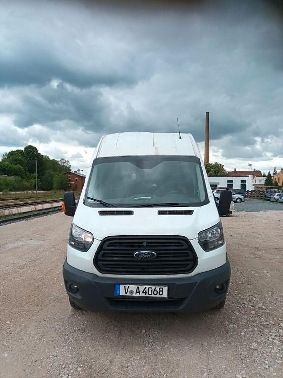 Weiß Gebraucht 2017 Ford Transit Van / Kleinbus | 6.300 € (Superpreis) - Bild 1/4
