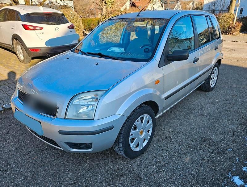 Grau Gebraucht 2005 Ford Fusion Kleinwagen | 4.250 € (Fairer Preis) - Bild 1/4