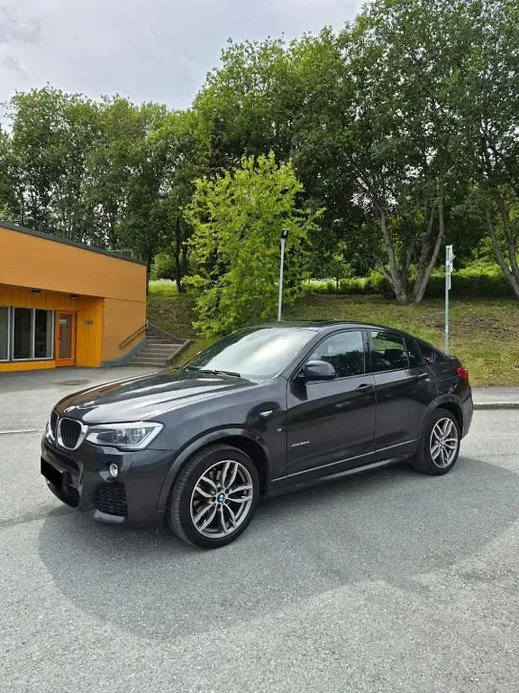 Gebraucht BMW X4 M Sport 190 PS (139 kW) 2016 Grau SUV