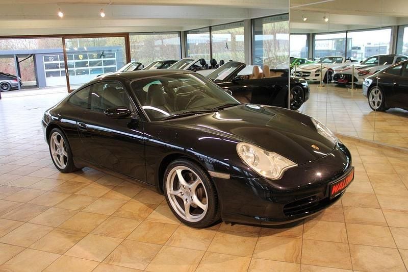 Gebraucht Porsche 996 320 PS (235 kW) 2001 Schwarz Coupé