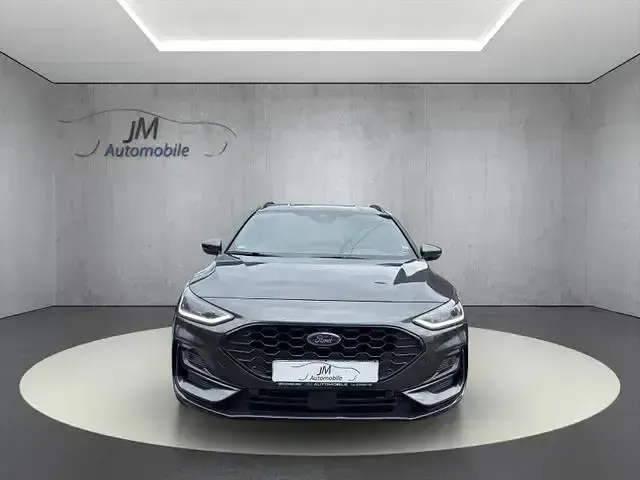 Gebraucht Ford Focus ST-Line 155 PS (114 kW) 2023 Grau Kombi