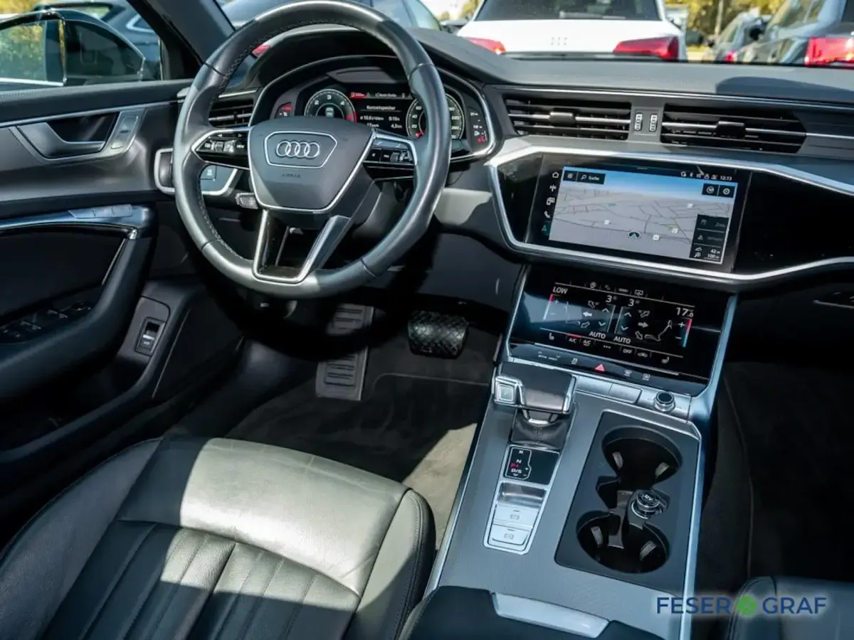Gebraucht Audi A6 Design 204 PS (150 kW) 2023 Mythosschwarz metallic Limousine