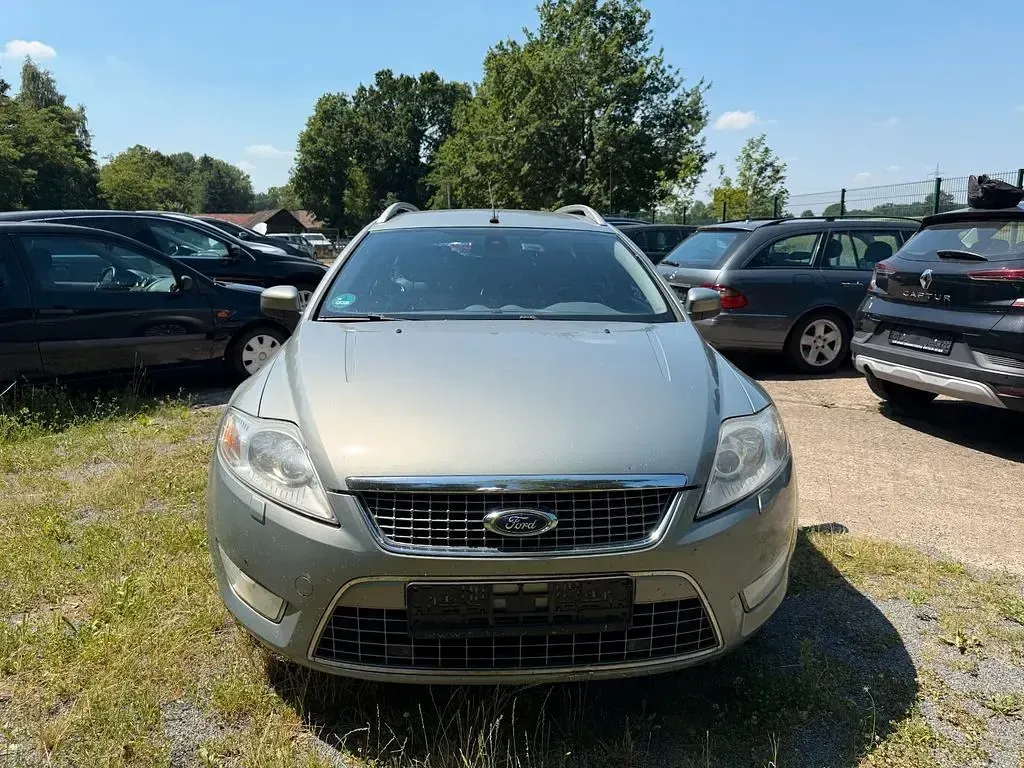 Gebraucht Ford Mondeo Titanium 140 PS (102 kW) 2008 Grau Limousine