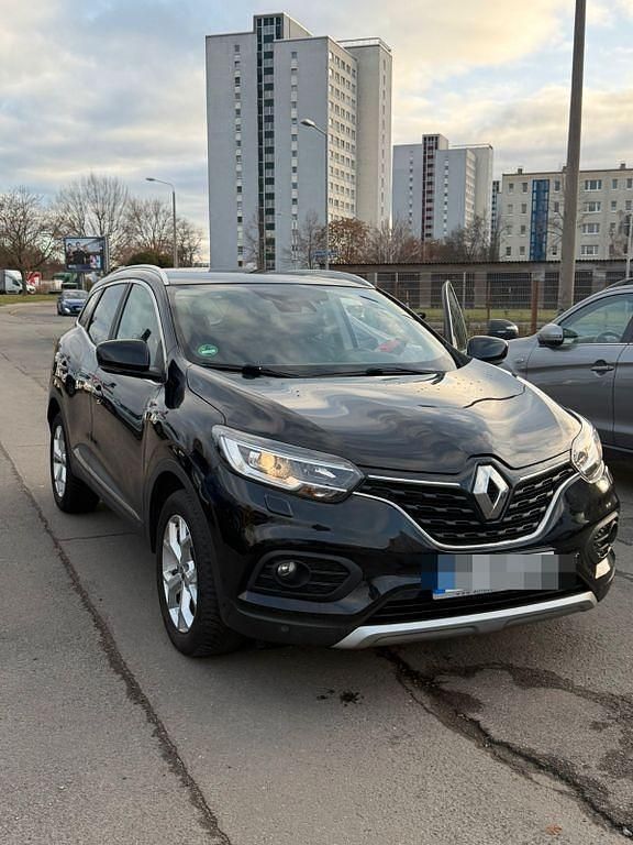 Gebraucht Renault Kadjar LIMITED 140 PS (102 kW) 2019 Schwarz SUV